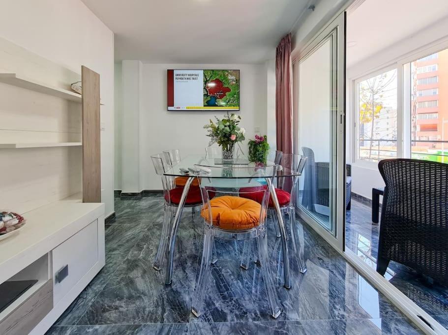 Modern Apartment Right In The Heart Of Benidorm Eksteriør bilde